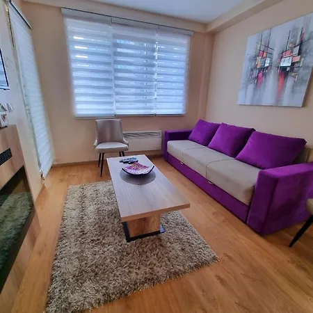 Apartment Gondola 44 *