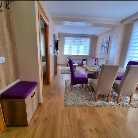 Apartment Gondola 44